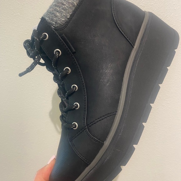 Dr Scholl’s Women’s Max Alpine Ankle Winter Boots Black Wedge Style New size 10 - Picture 13 of 16